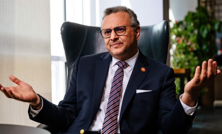 مسعد بولس الى الجزائر للقاء عون؟ 1