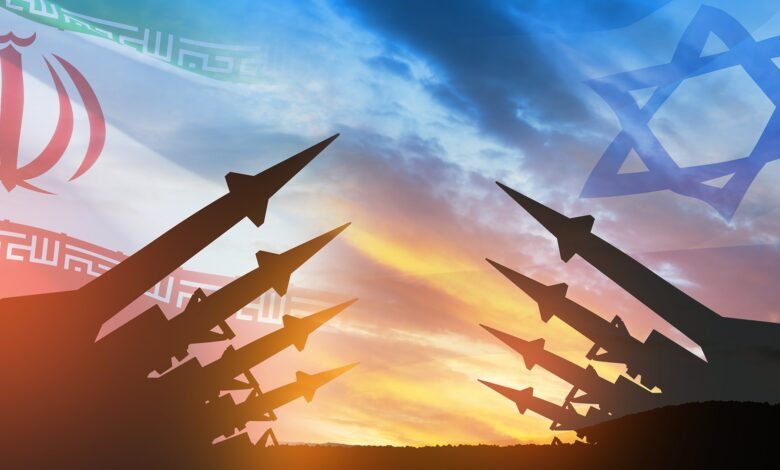 على أعتاب المواجهة الثانية 1